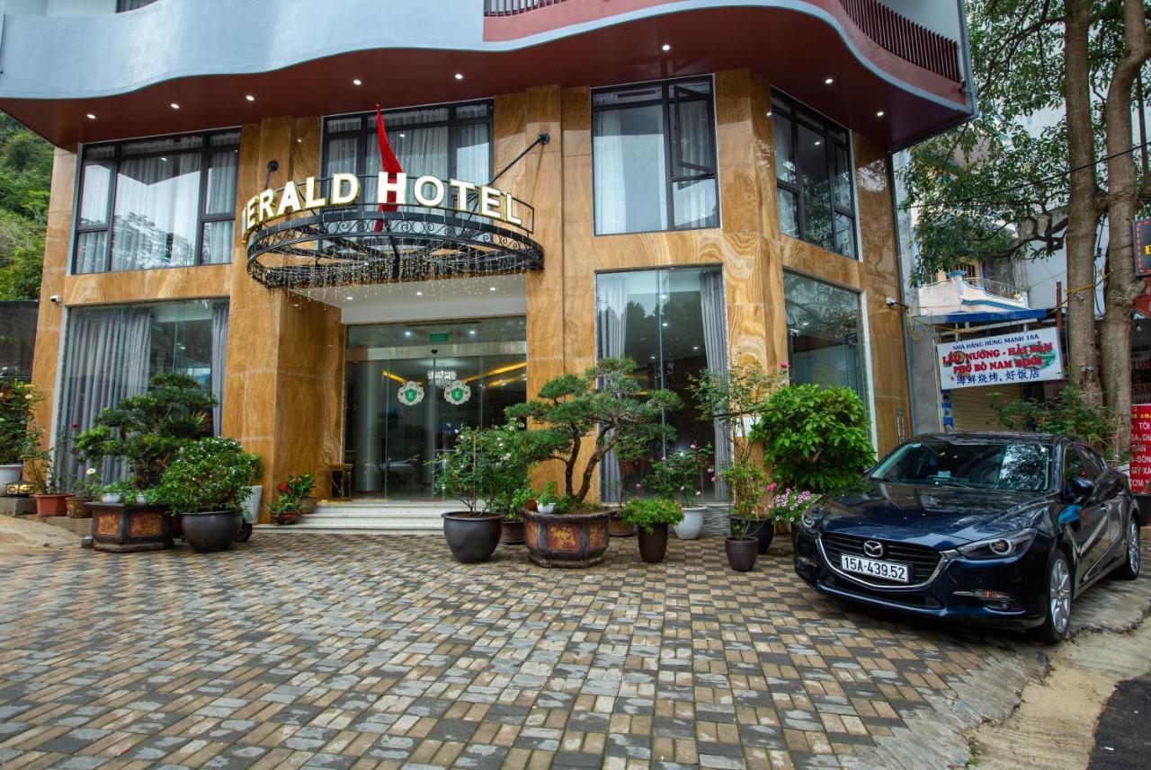 Emerald Hotel Cát Bà Dong Khe Sau Exterior foto